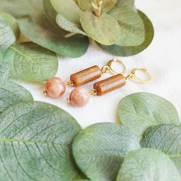 Sunstone Onyx Drop Earrings, Earthy Gold Earrings, Elegant Cottagecore Earrings - Picture 8 of 9